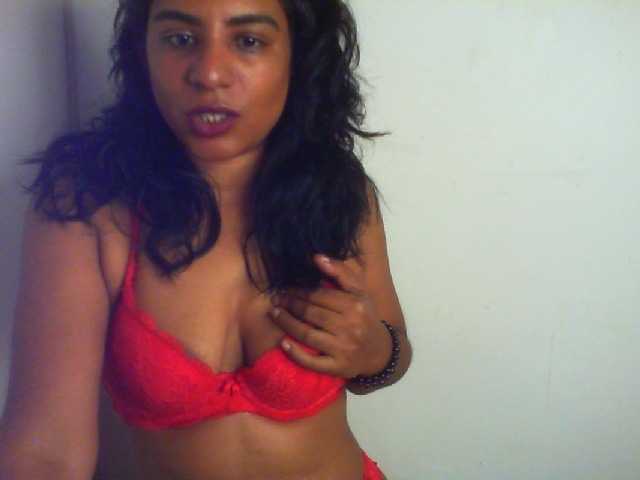indianmishka webcam bongacams model stream image