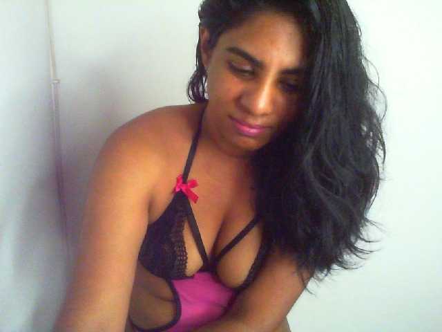 indianmishka live cam on BongaCams