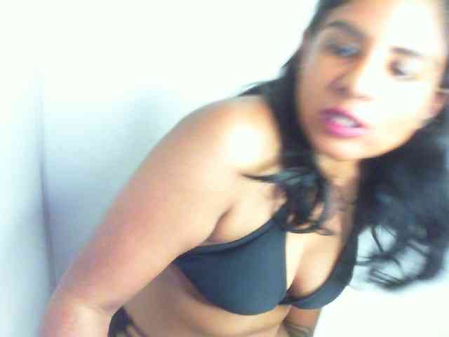 indianmishka webcam