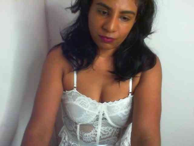 indianmishka webcam