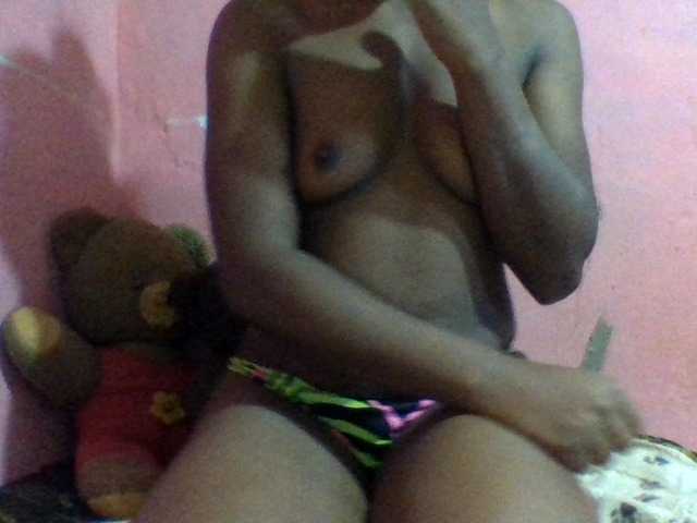 Chacha5 live cam on BongaCams