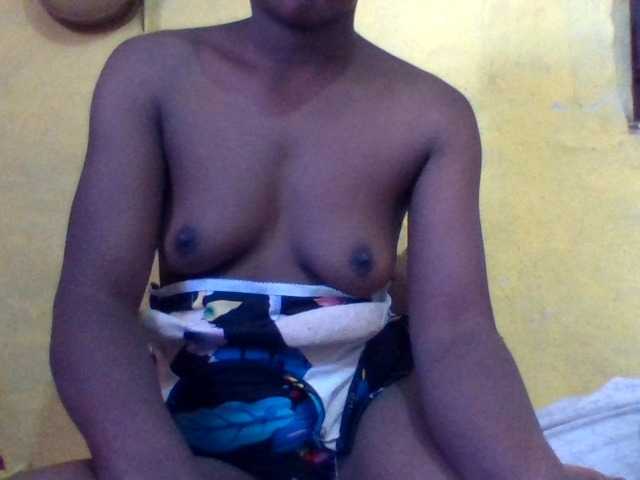 Chacha5 live cam on BongaCams