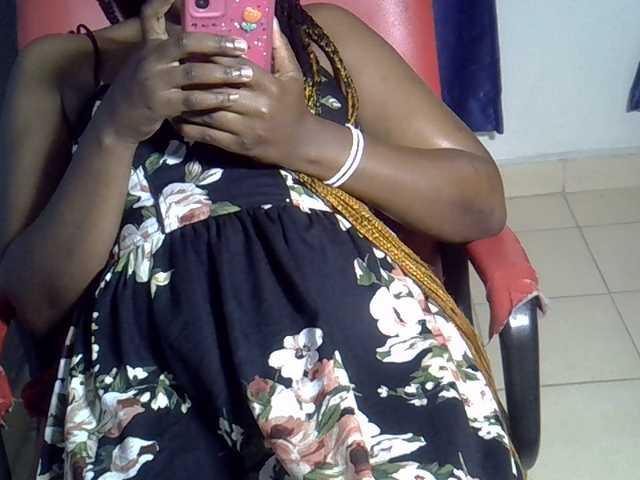 Sexyevonne's BongaCams show and profile