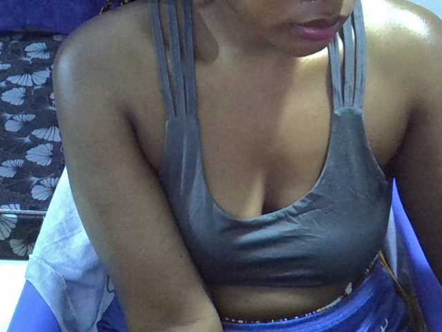 Sexyevonne webcam