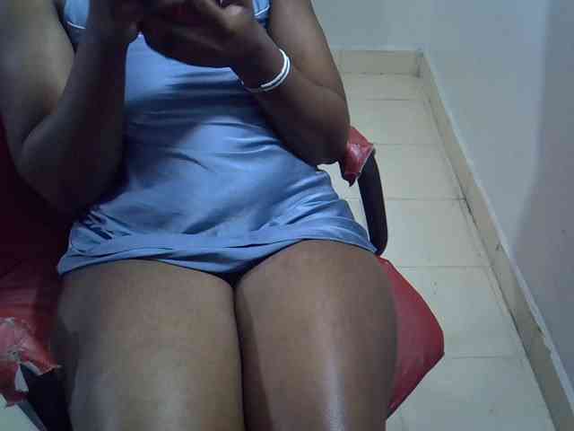 Sexyevonne webcam