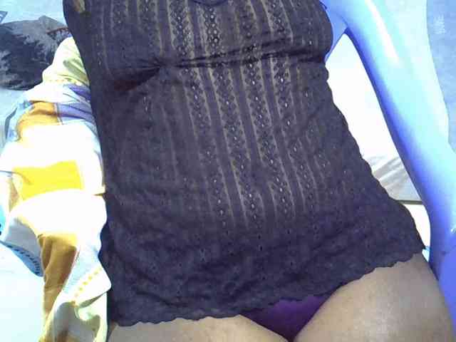 Sexyevonne webcam