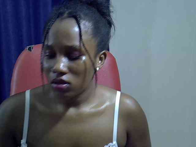 Sexyevonne webcam