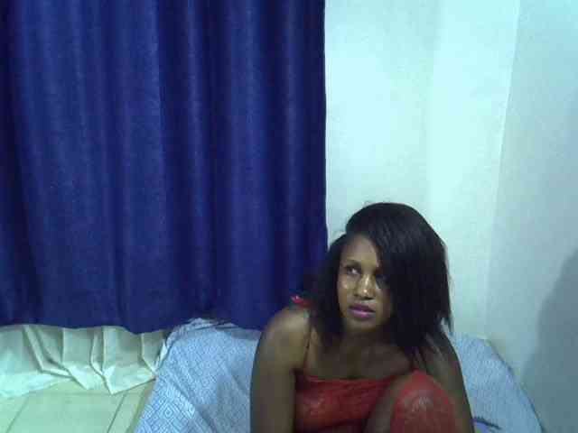 Sexyevonne webcam