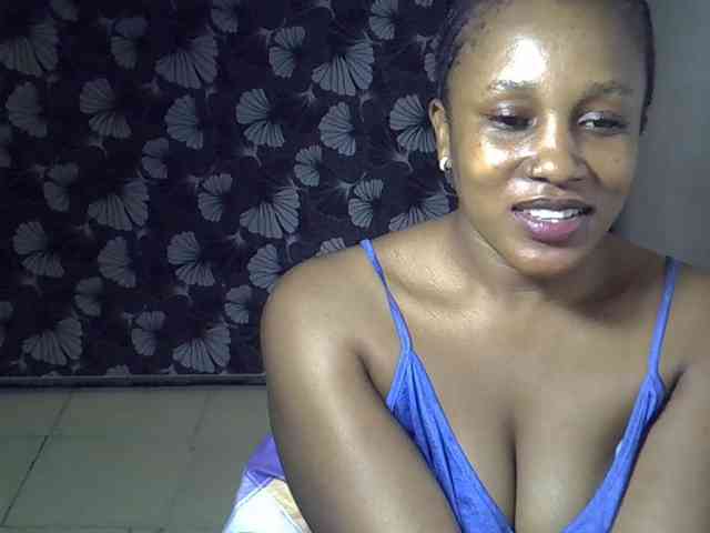 Sexyevonne webcam
