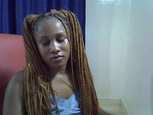 Sexyevonne webcam