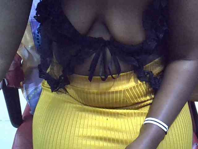 Sexyevonne webcam