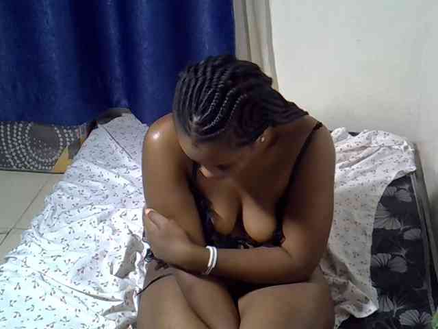 Sexyevonne webcam