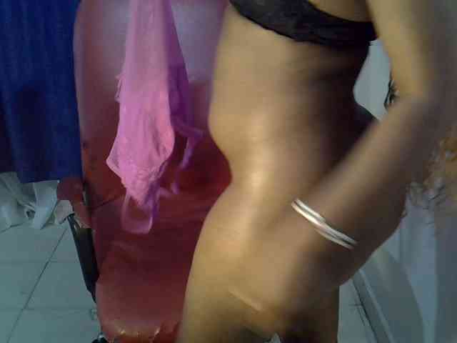 Sexyevonne webcam