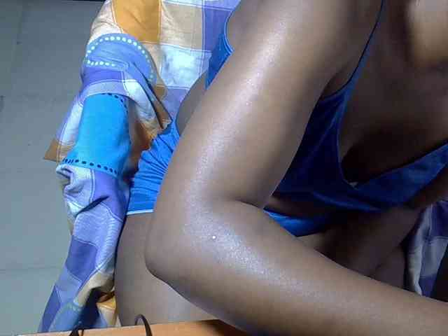 Sexyevonne webcam