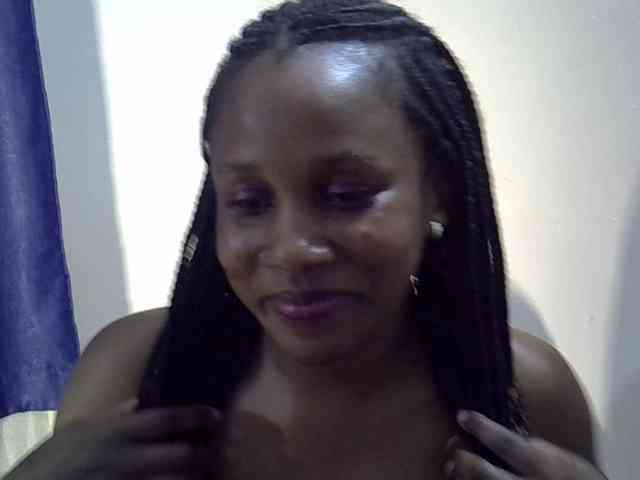 Sexyevonne webcam