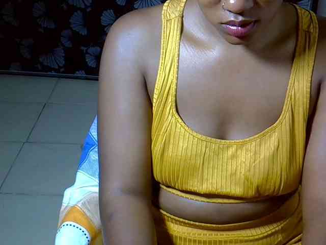 Sexyevonne webcam