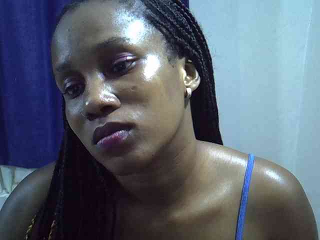 Model: Sexyevonne