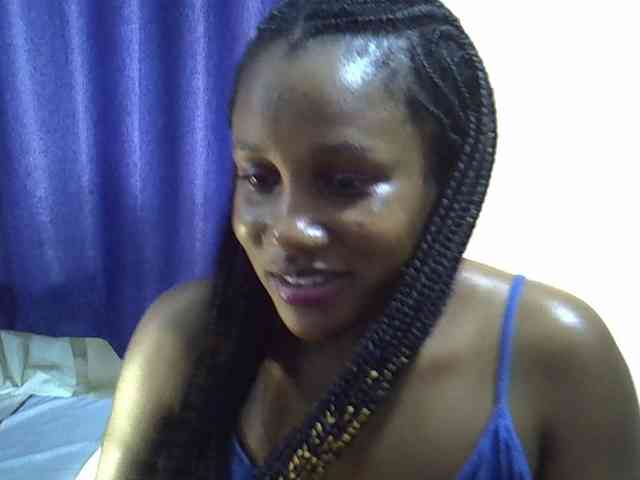Sexyevonne webcam