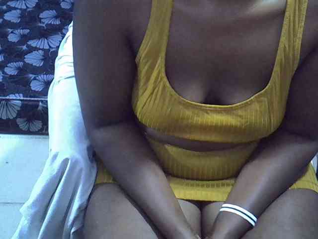 Sexyevonne webcam