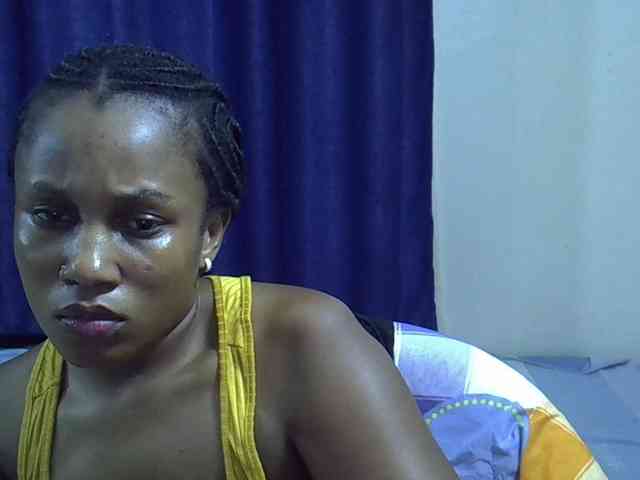 Sexyevonne webcam