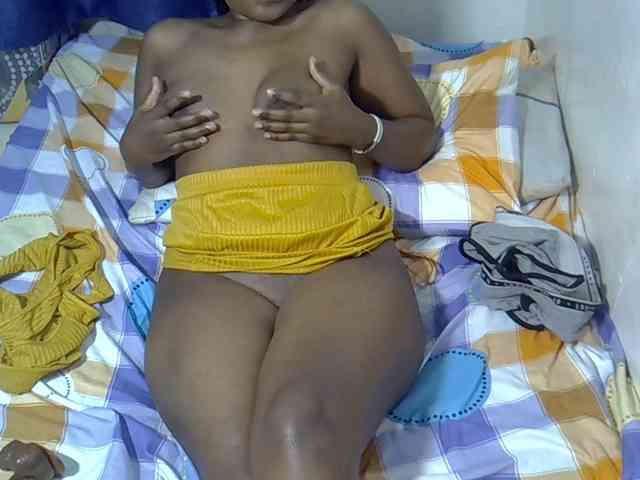Sexyevonne webcam