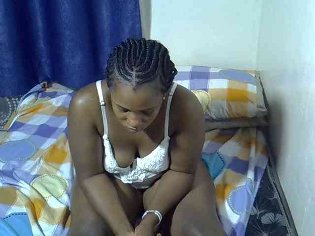 Sexyevonne webcam