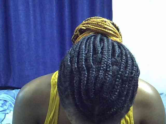 Sexyevonne webcam