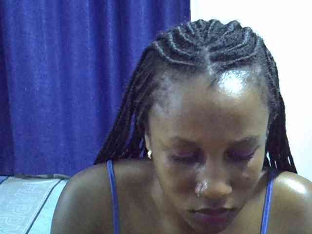 Model: Sexyevonne