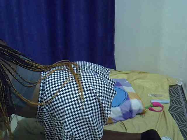 Sexyevonne webcam