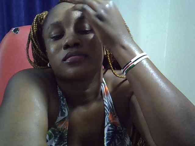 Sexyevonne webcam