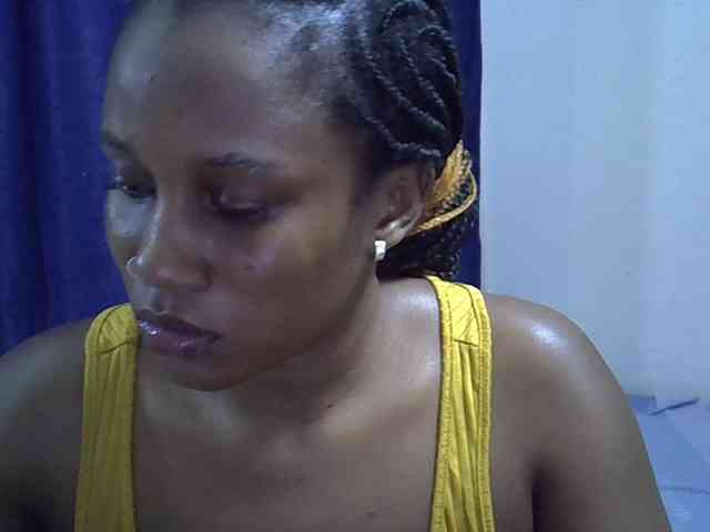 Model: Sexyevonne