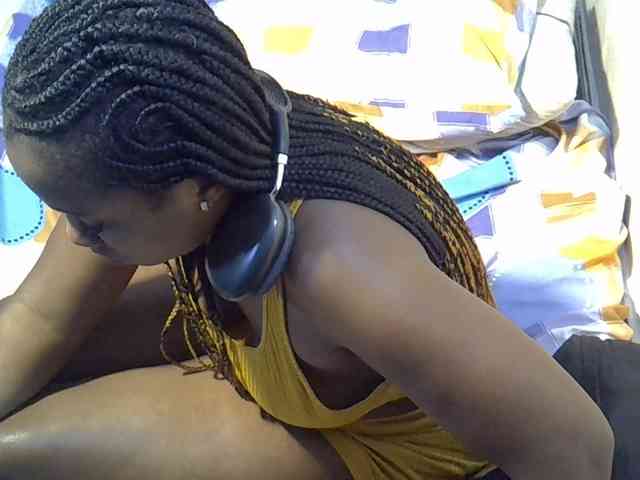 Sexyevonne webcam
