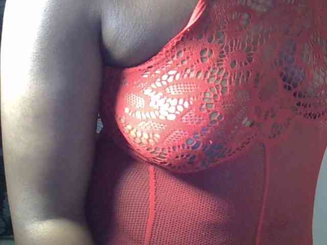 Sexyevonne webcam