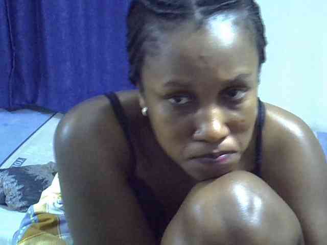 Sexyevonne webcam
