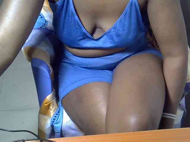 Sexyevonne webcam