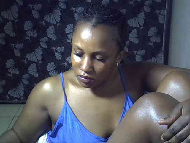 Sexyevonne webcam
