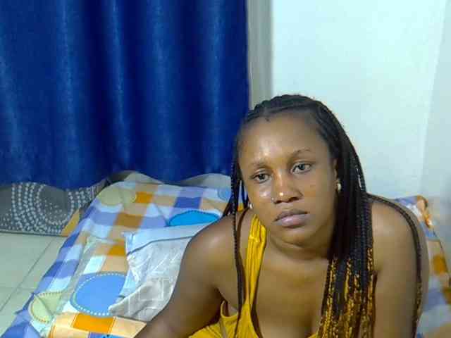Sexyevonne webcam