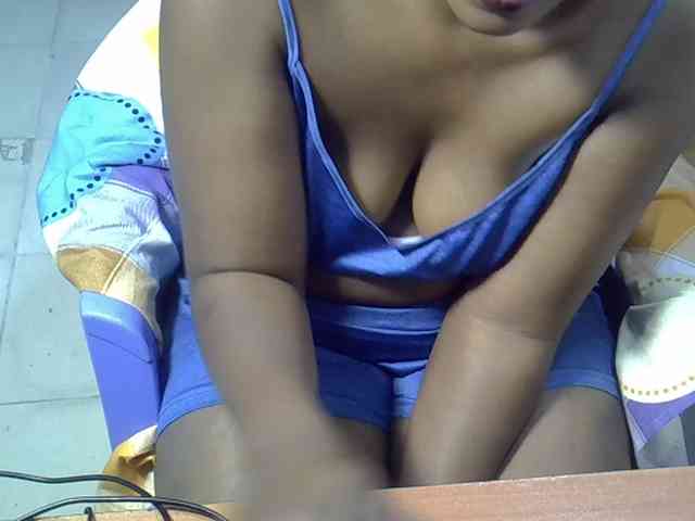 Sexyevonne webcam