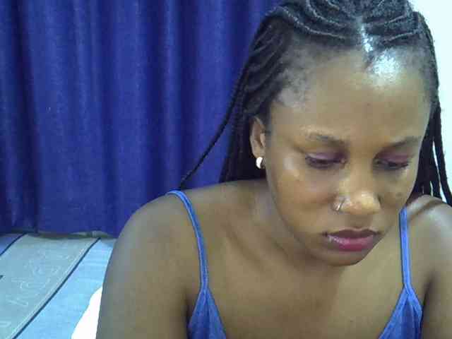 Sexyevonne webcam