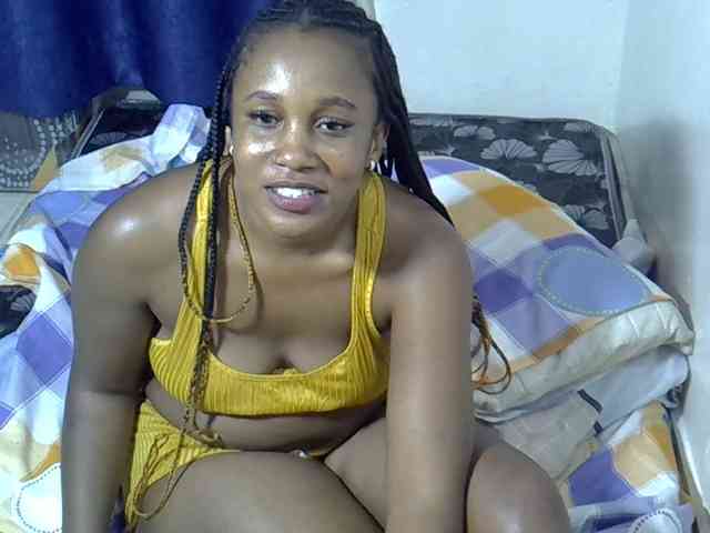 Sexyevonne webcam