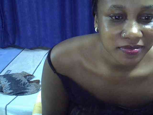 Sexyevonne webcam