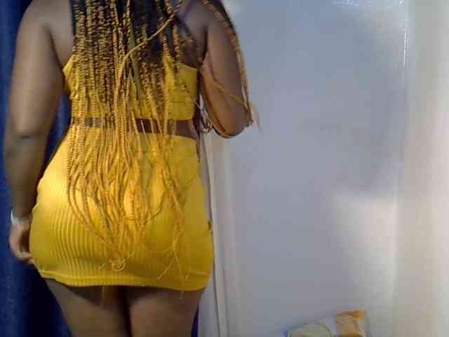 Sexyevonne webcam