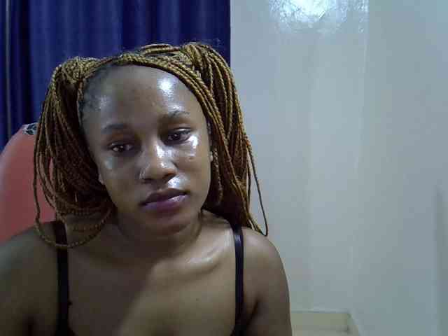 Sexyevonne webcam