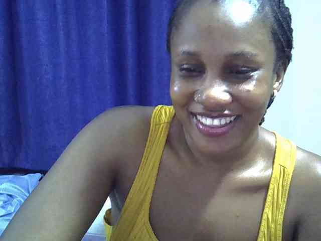 Sexyevonne webcam