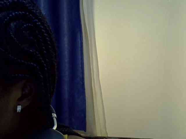 Sexyevonne webcam
