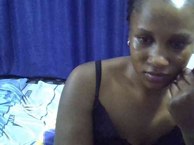 Sexyevonne webcam