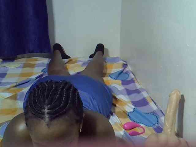 Sexyevonne webcam