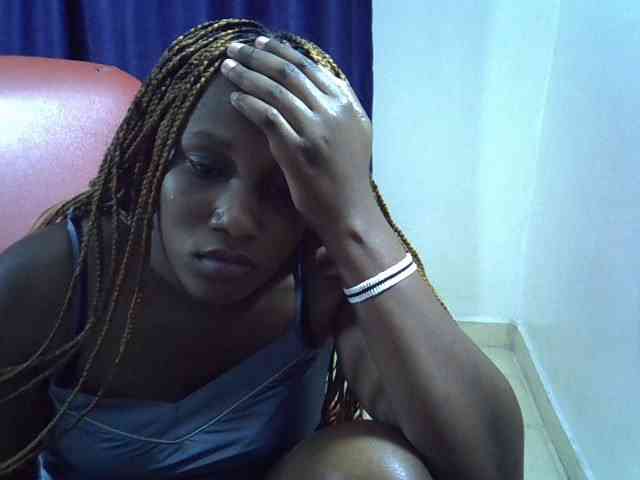 Sexyevonne webcam
