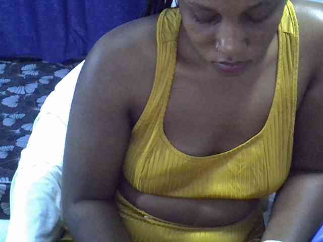 Sexyevonne webcam