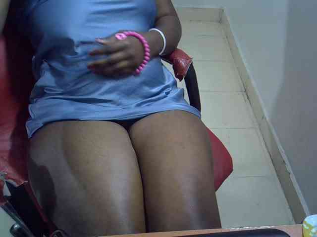 Sexyevonne webcam